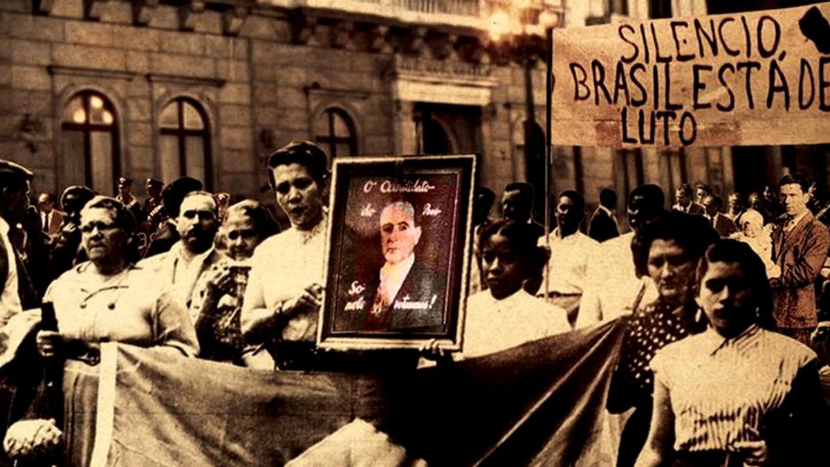 24 de agosto  Getúlio Vargas comete suicídio Brasil Cultura